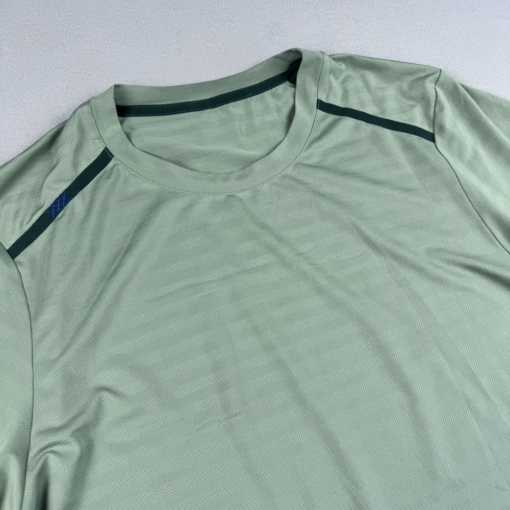 Rhone Swift Short Sleeve T-Shirt Men L Green Performance Gym Running Train